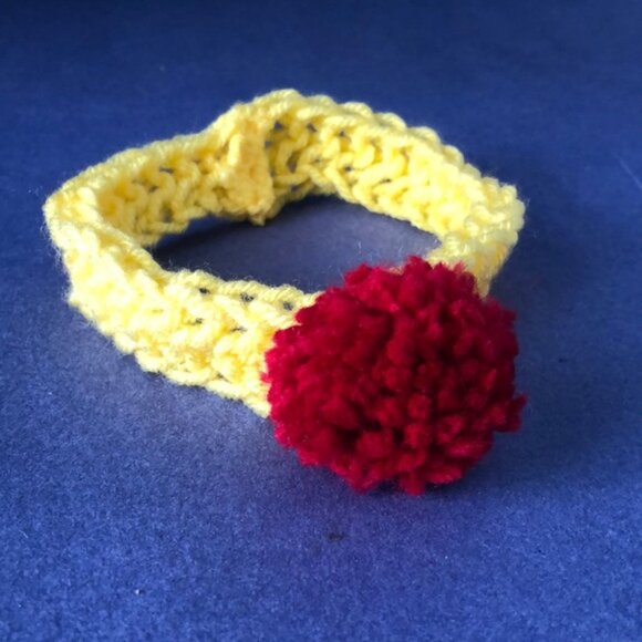 NWOT Vintage Hand-Knitted Made-in-Canada Colourful Yellow Headband with Pom Pom - Picture 1 of 2
